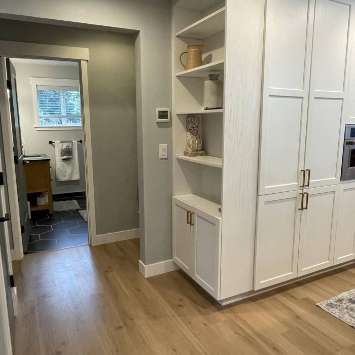 cabinets_hall_bathroom